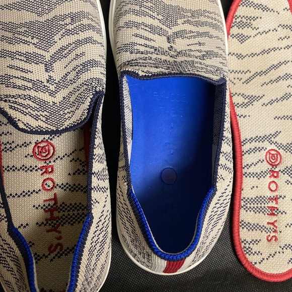 Rothy's Maritime Tiger Stripe Sneakers - size 8.5 - Picture 9 of 13